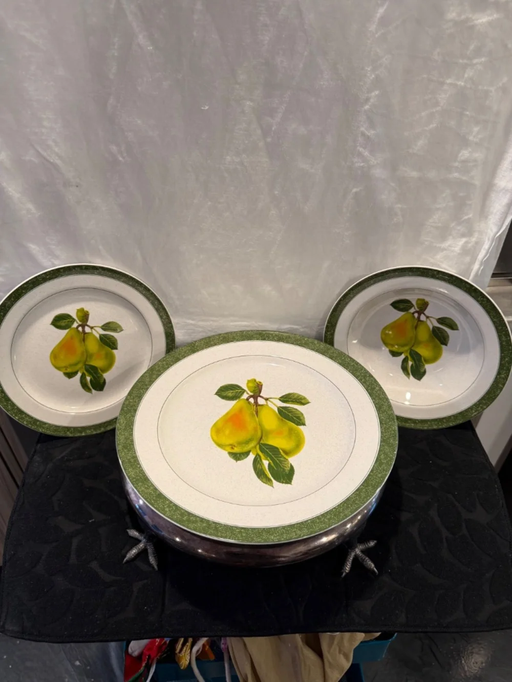 Vintage service for  4 fruit delight collection by Christopher Stuart Y2225
